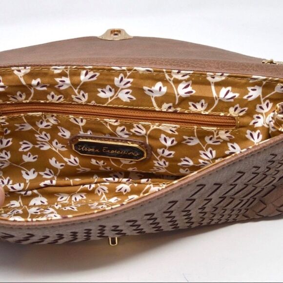 Urban Expressions neela woven Flap Clutch - Picture 5 of 7